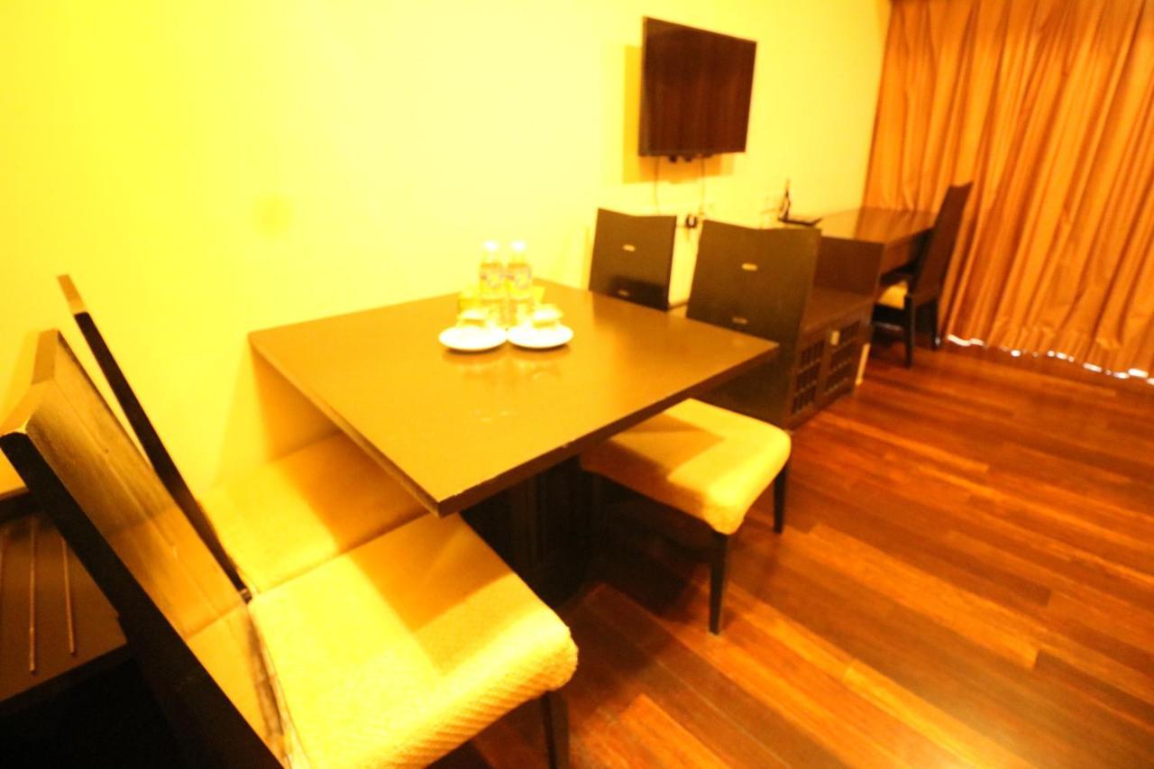 פטלין ג'איה Raintree Resort Suites מראה חיצוני תמונה