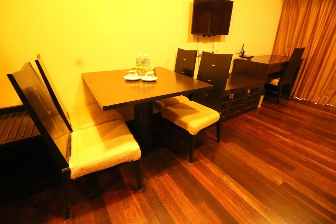 פטלין ג'איה Raintree Resort Suites מראה חיצוני תמונה