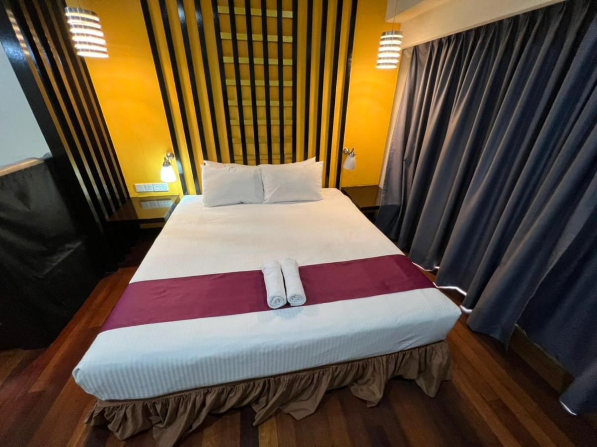 פטלין ג'איה Raintree Resort Suites מראה חיצוני תמונה