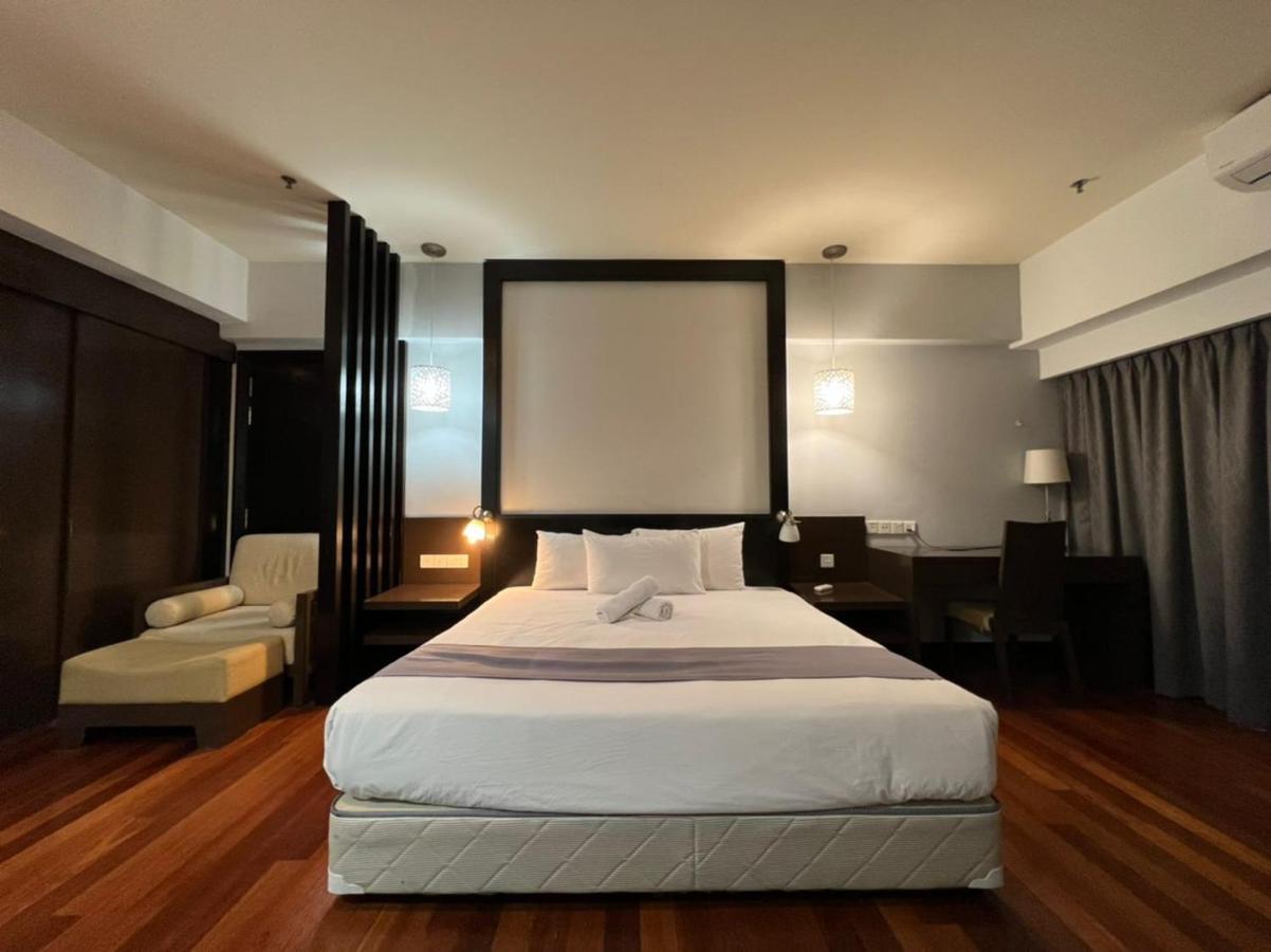 פטלין ג'איה Raintree Resort Suites מראה חיצוני תמונה