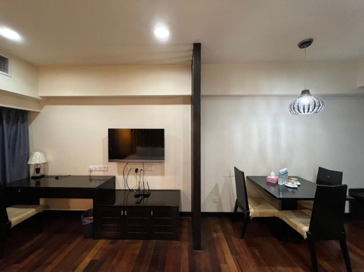 פטלין ג'איה Raintree Resort Suites מראה חיצוני תמונה